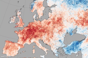 Anomalies de températures pour le mois du 30 juin au 9 juillet 2015 (Source : NASA Earth Observatory, images Jesse Allen, données MODIS).